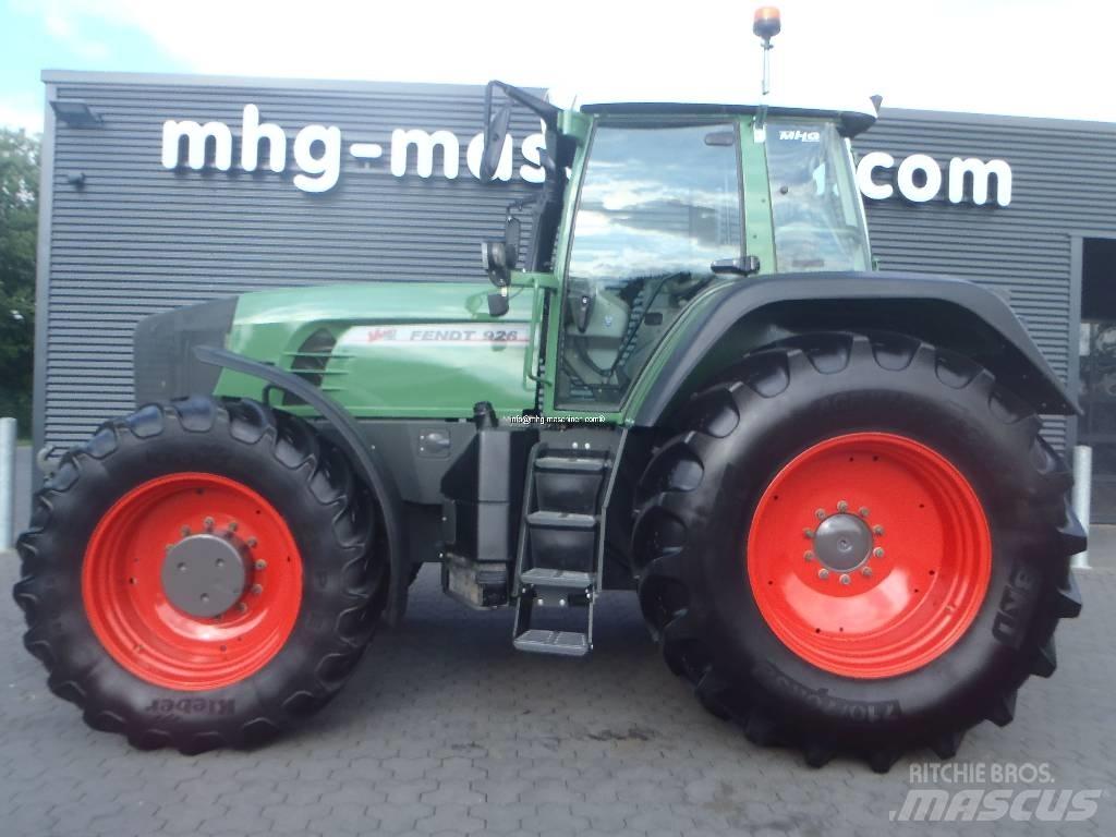 Fendt 926 Vario TMS Трактори