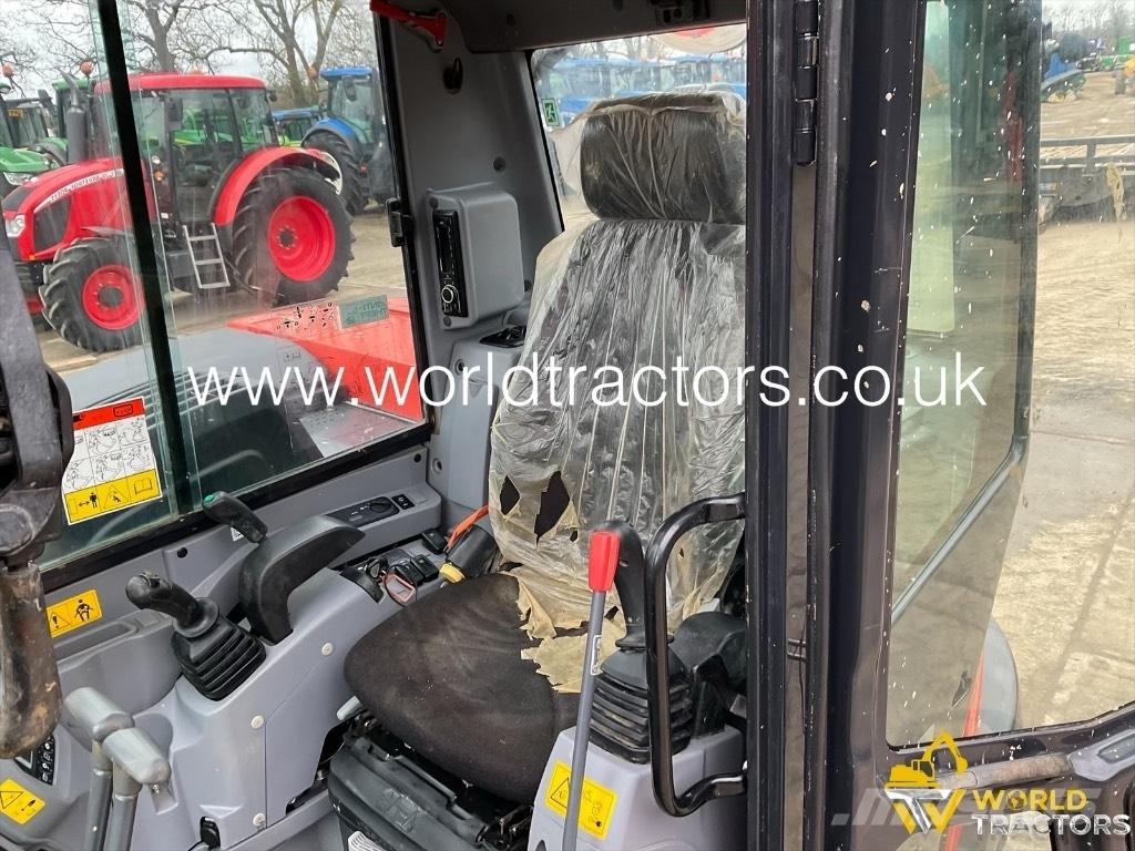 Kubota KX 080-4 Средни екскаватори 7т - 12т