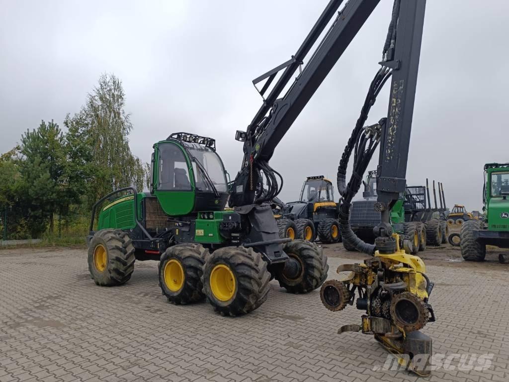 John Deere 1070 E Харвестери