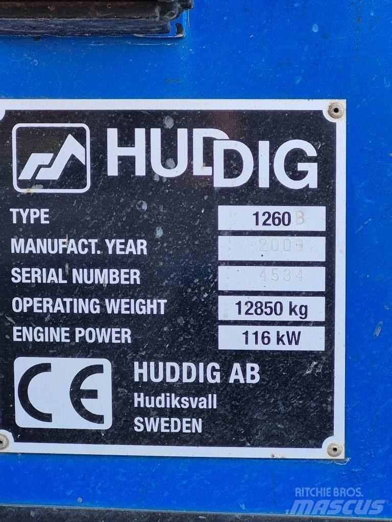 Huddig 1260 B Товарач със заден ексватор