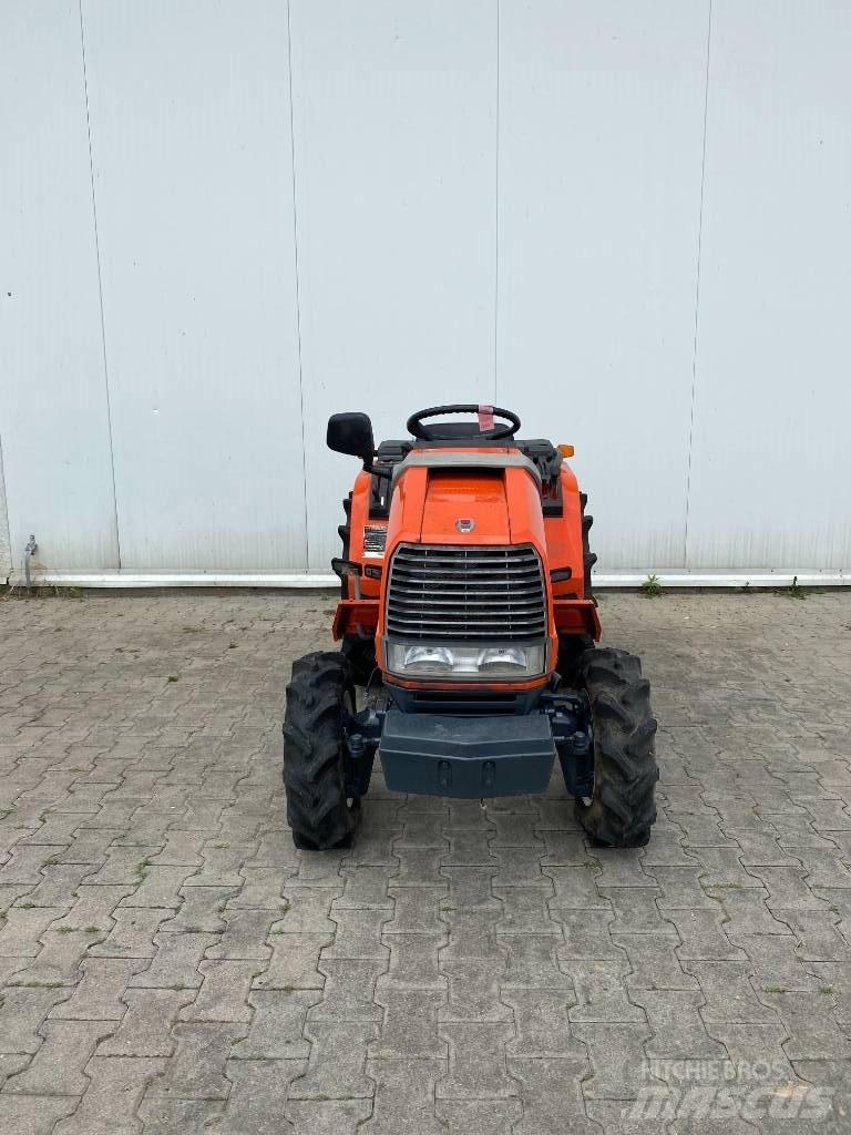 Kubota Aste A17 Компактни трактори