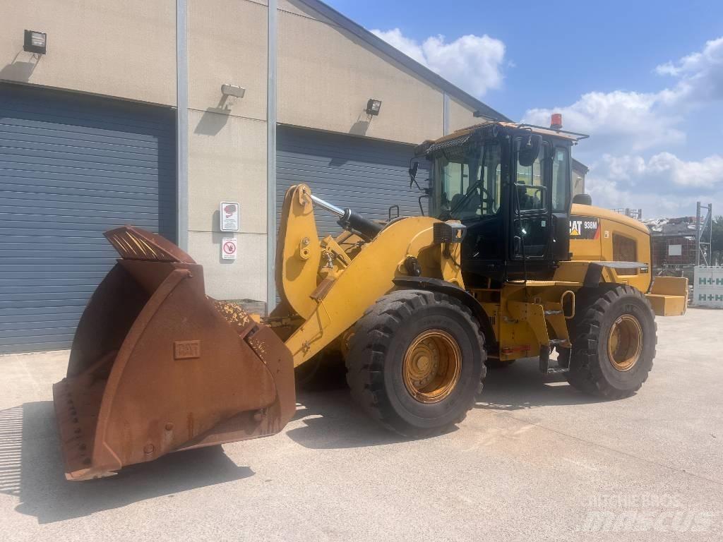 CAT 938M Колесни товарачи