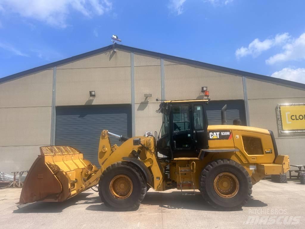 CAT 938M Колесни товарачи