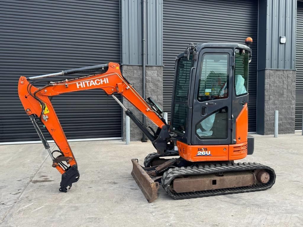 Hitachi ZX 26 U-6 cr Мини екскаватори < 7 т