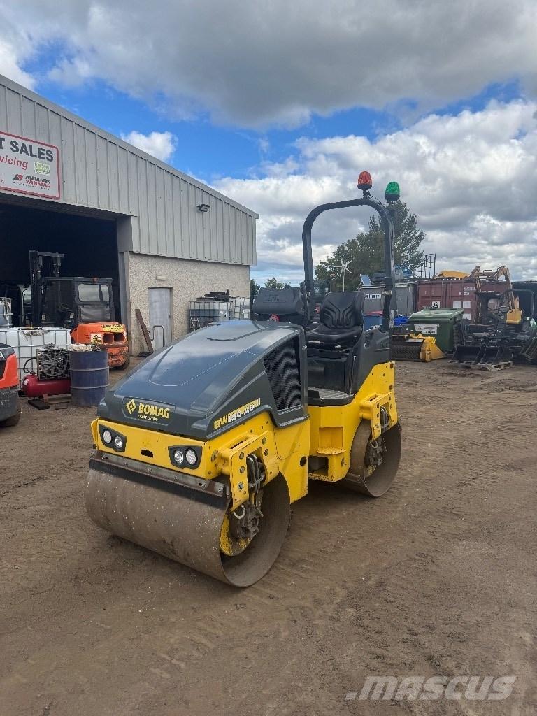 Bomag 120 Двойни барабанни ролки

