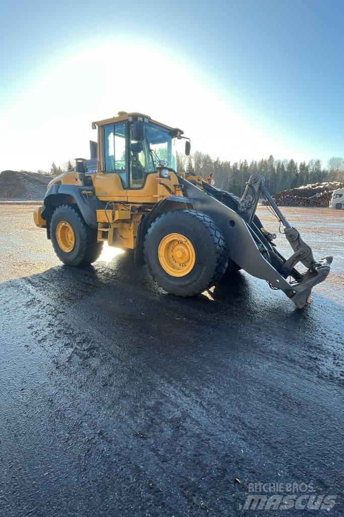 Volvo L 120 H Колесни товарачи