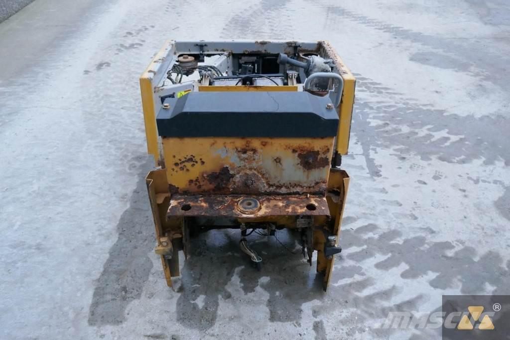 CAT 220-2800 Кабини