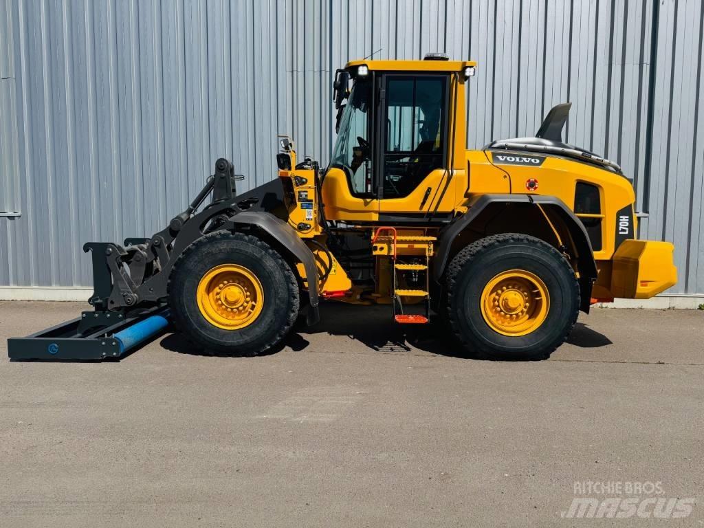 Volvo L 70 H Колесни товарачи