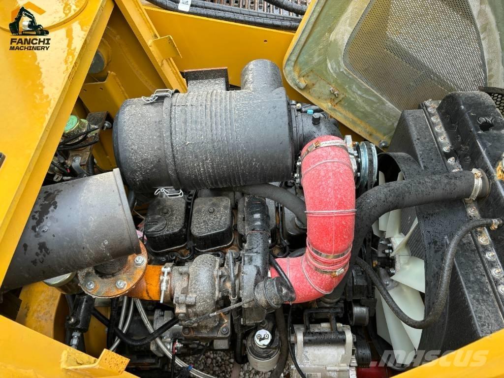 JCB 3cx Товарач със заден ексватор