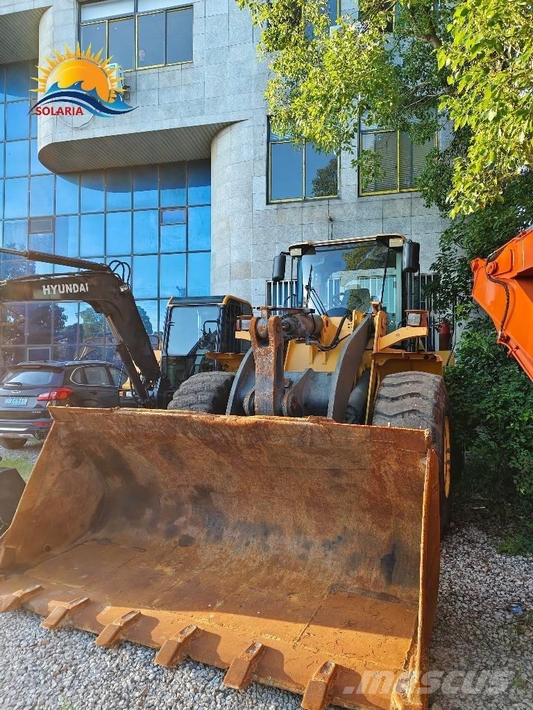 Volvo L 120 Колесни товарачи
