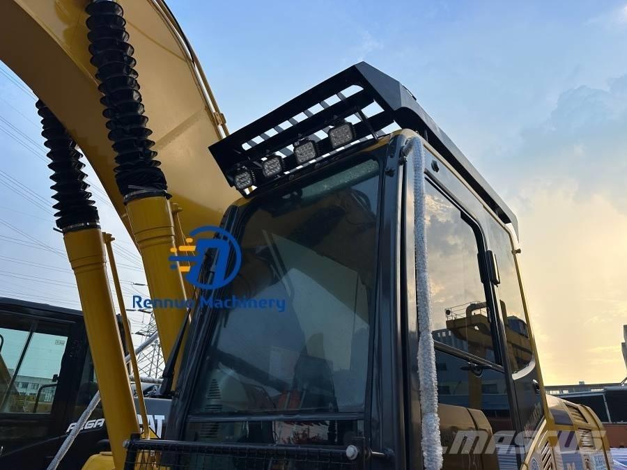 Komatsu PC 220-8 Верижен екскаватор