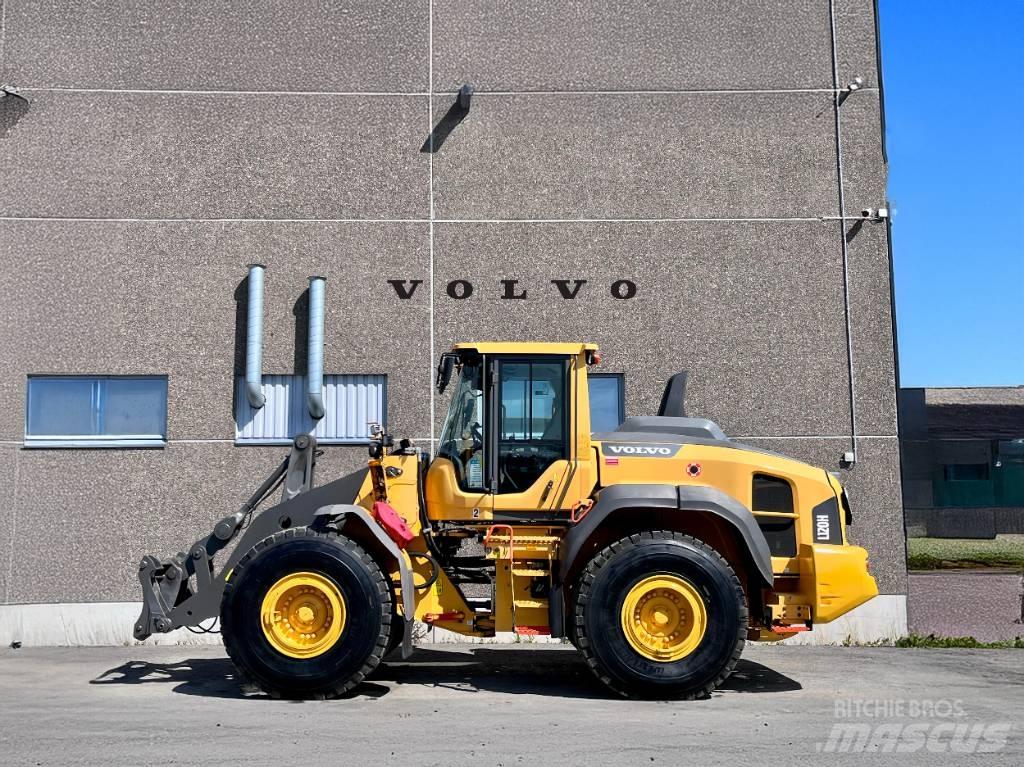 Volvo L 120 H Колесни товарачи