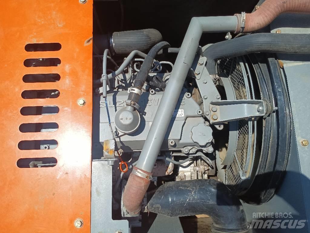 Hitachi ZX 210 Оператори на отпадъци/индустрия
