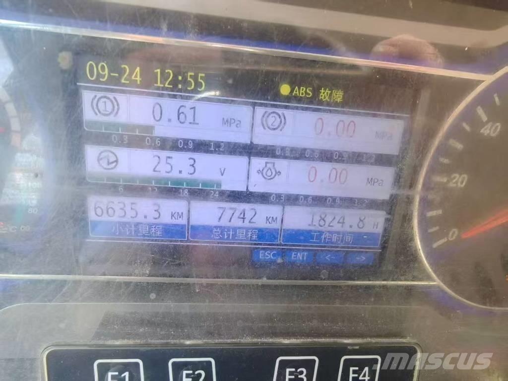 Sany STC800T5 Всъдеходни кранове