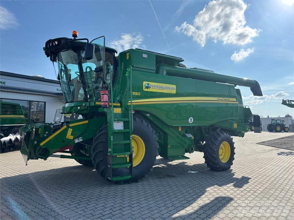 John Deere T550 Комбайни