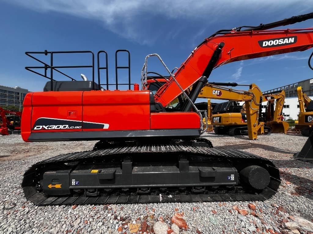 Doosan DX 300 LC-9C Верижен екскаватор