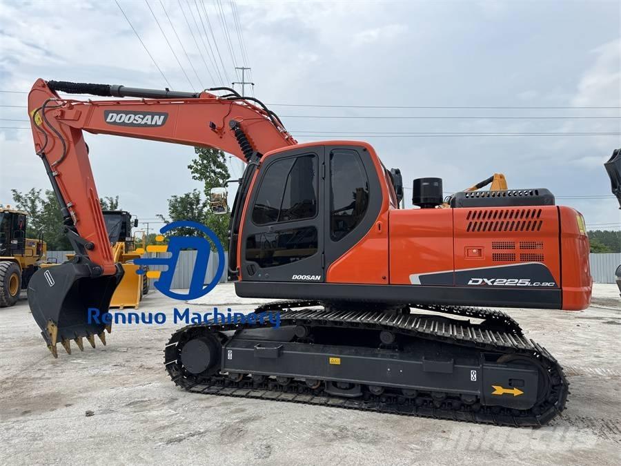 Doosan DX 225 LC-9C Верижен екскаватор