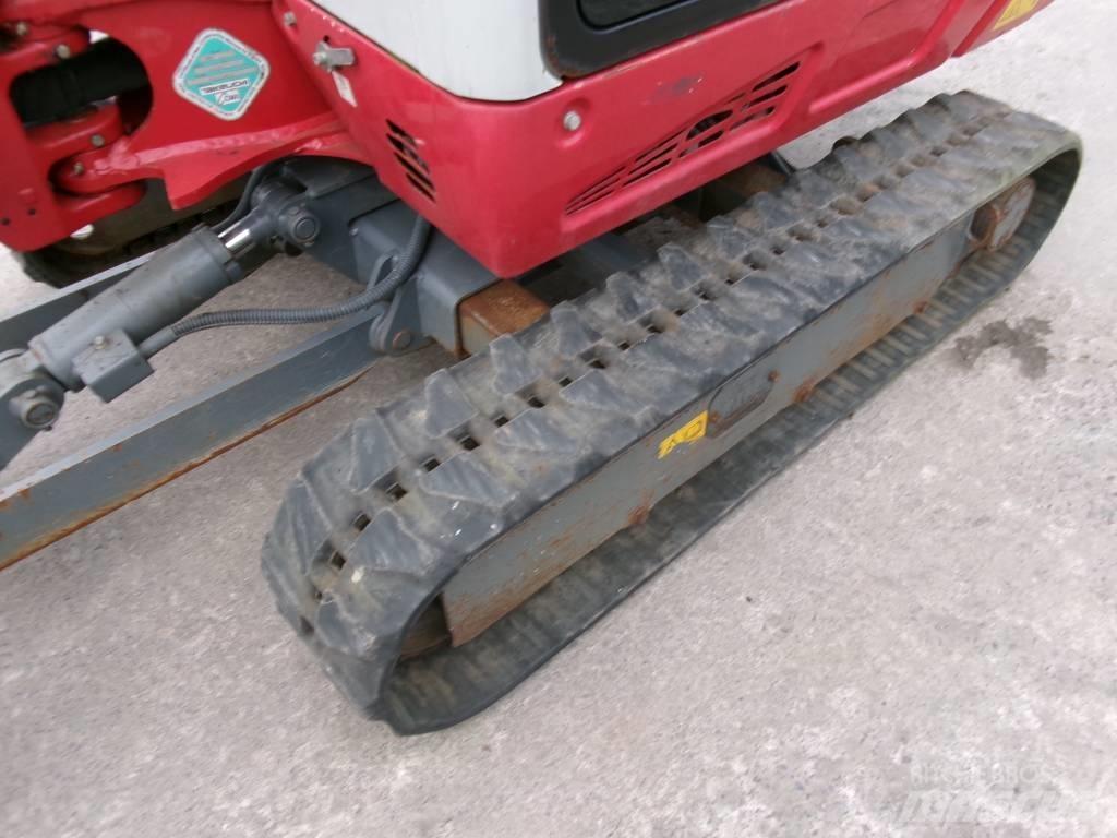 Takeuchi TB 216 Мини екскаватори < 7 т