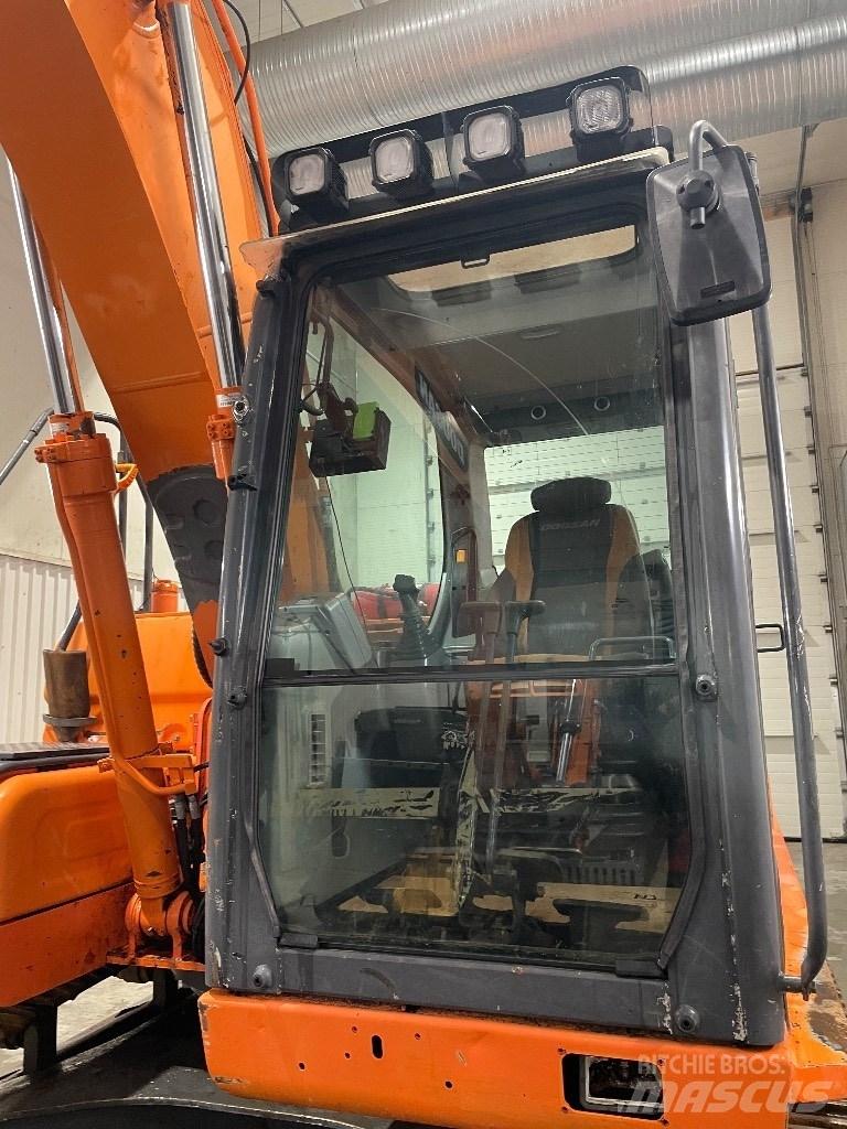 Doosan DX 160 Верижен екскаватор