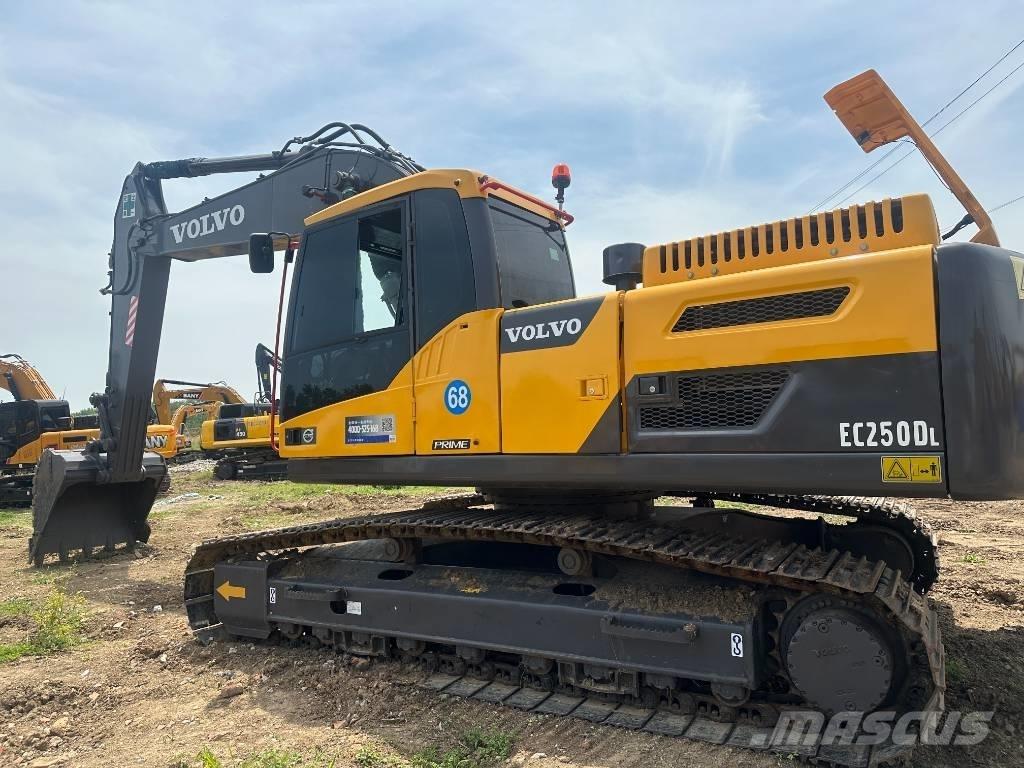 Volvo EC 250 D Верижен екскаватор