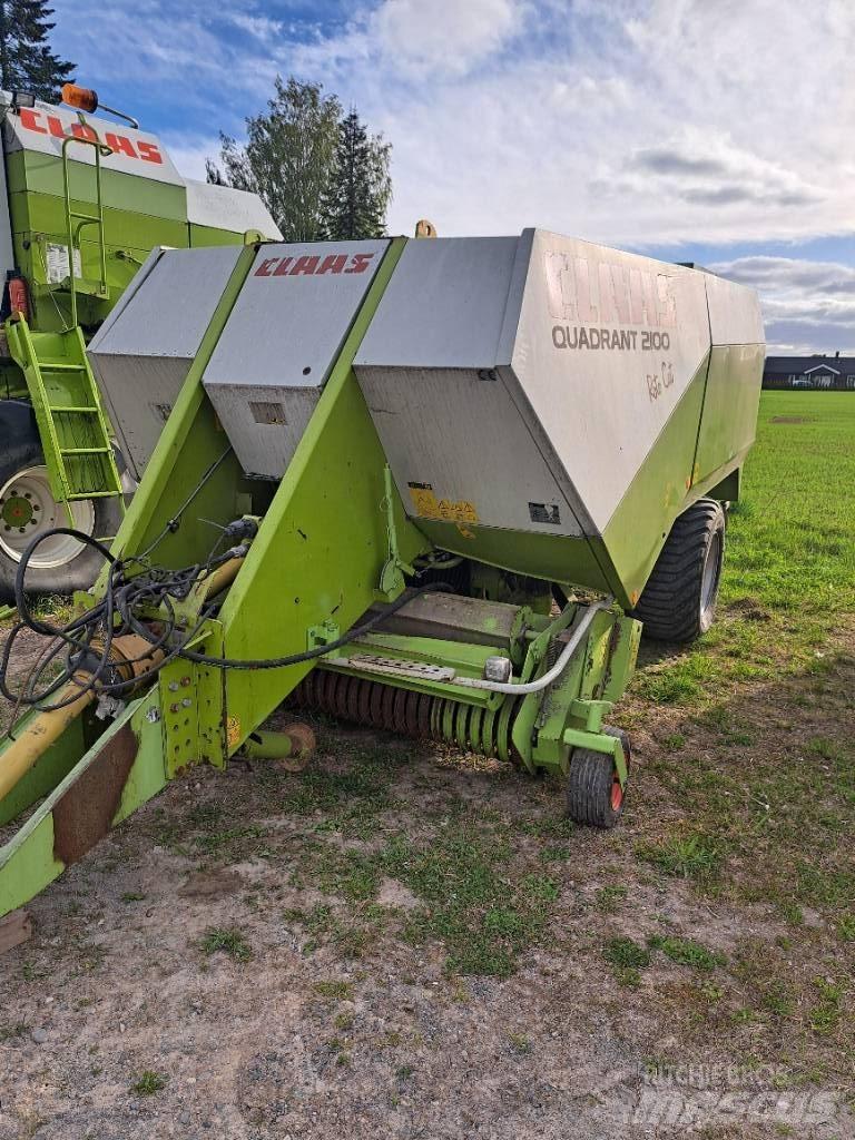 CLAAS 2100RC Балопреси квадратни
