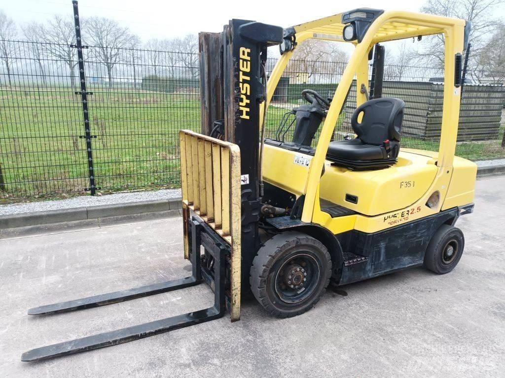 Hyster H2.5FT Дизелови камиони