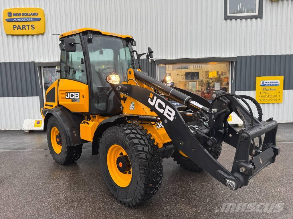 JCB 409 Колесни товарачи
