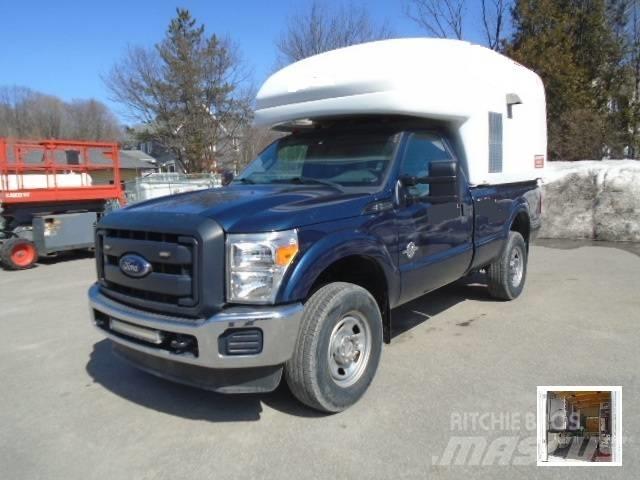 Ford F 450 XL SD Общински/универсални превозни средства
