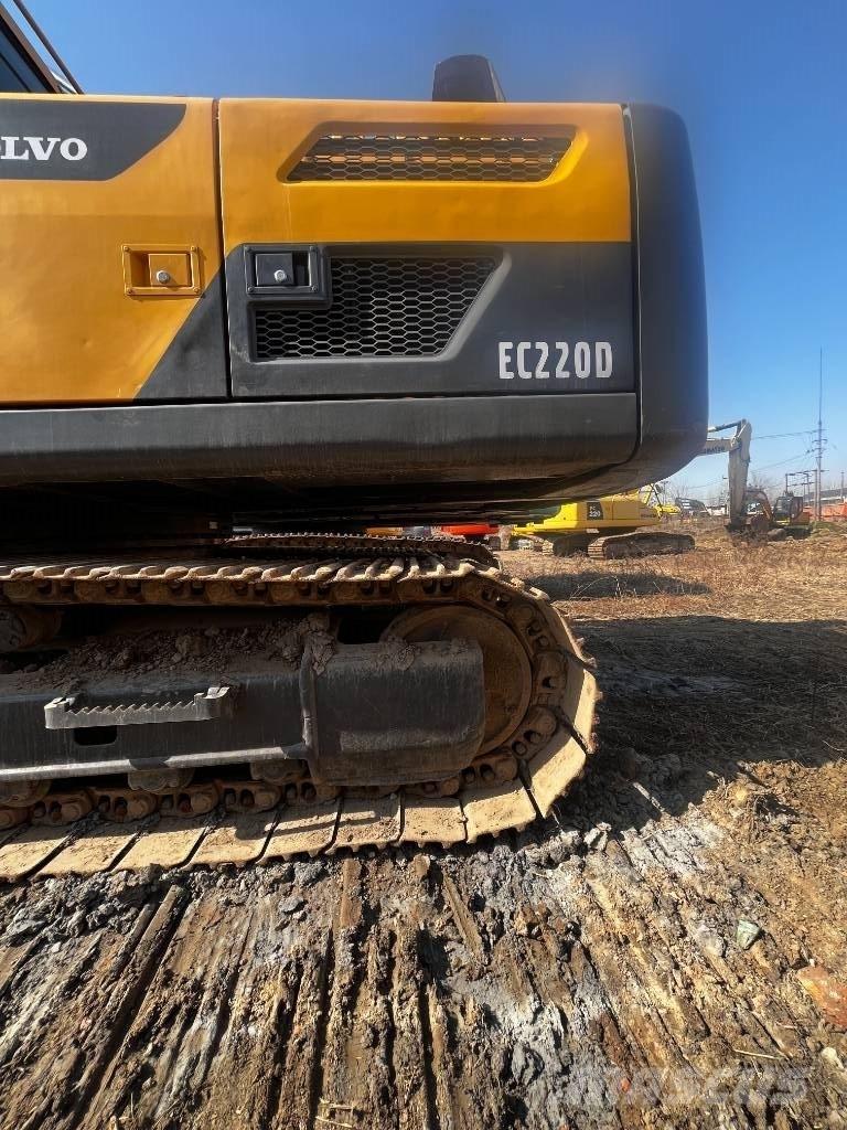 Volvo EC 220 Верижен екскаватор