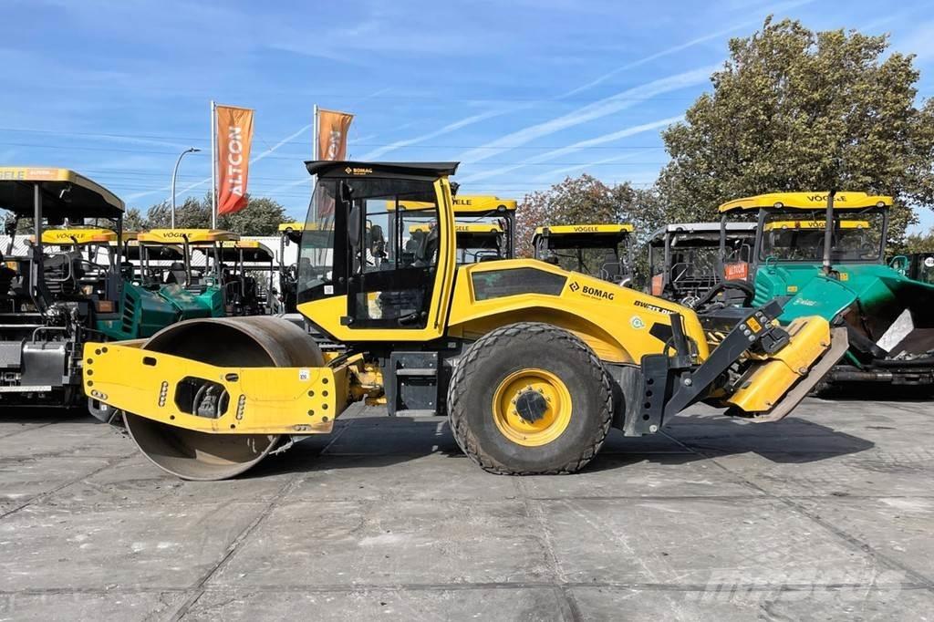 Bomag BW 213 D-5 Еднобарабанни ролки
