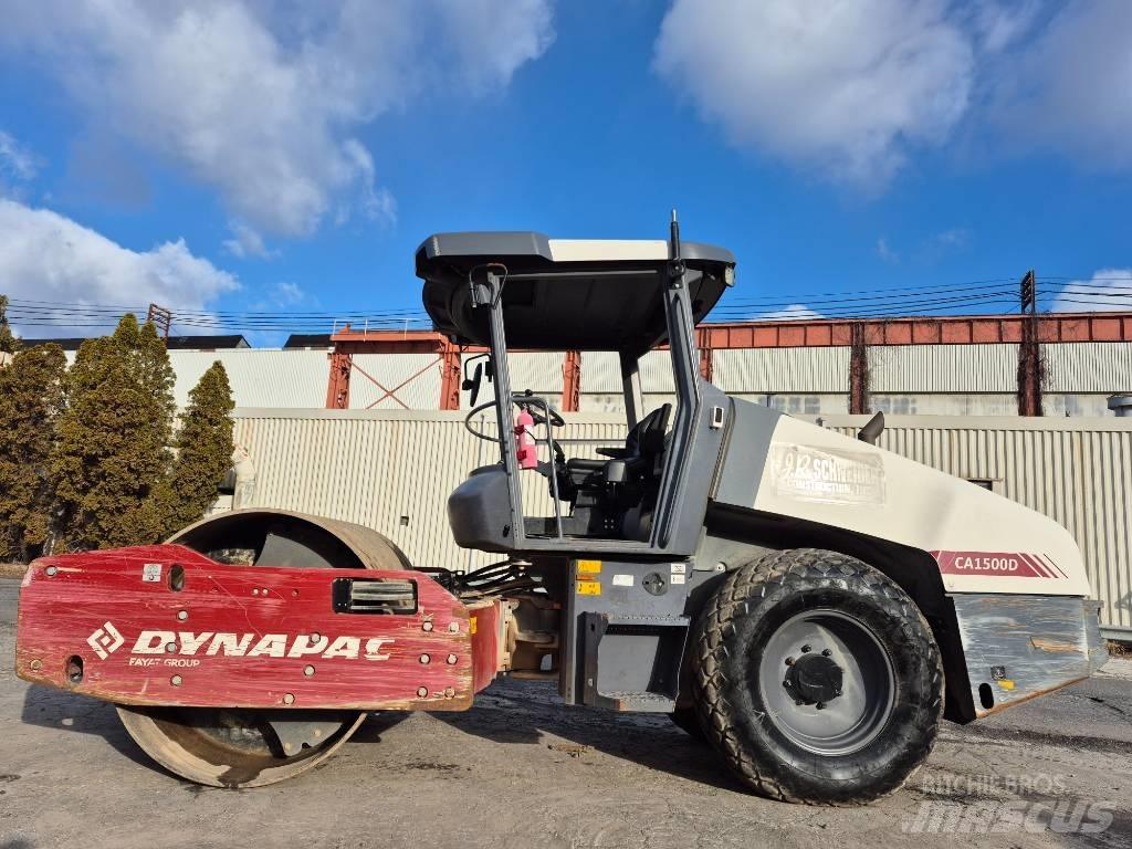 Dynapac CA 1500 D Еднобарабанни ролки

