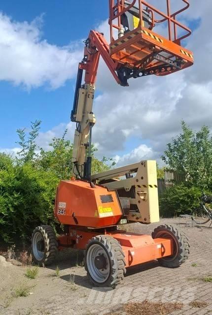 JLG 340 AJ Съчленени стрелови подемници