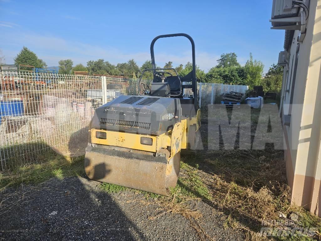 Bomag BW 120 Двойни барабанни ролки

