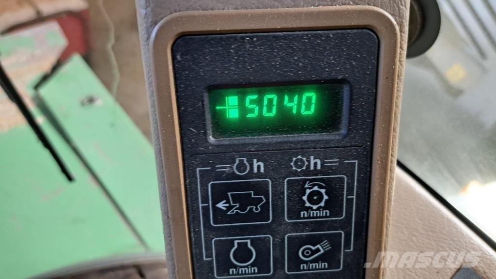 John Deere 2058 Комбайни