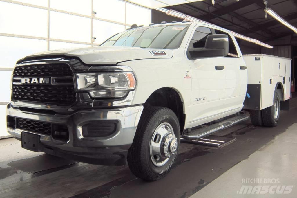 RAM 3500 SLT Пикапи