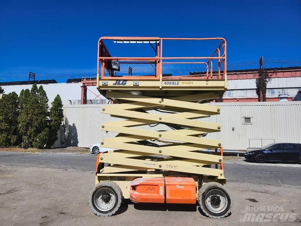 JLG 4069 LE Ножични работни платформи