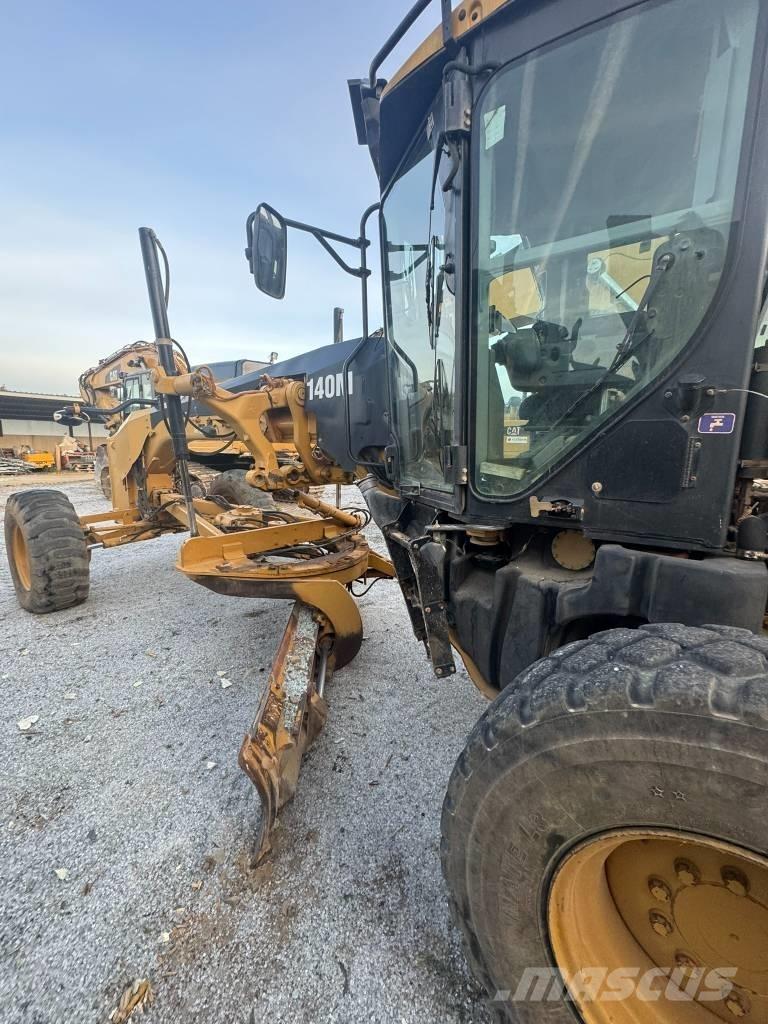 CAT 140 M Грейдери