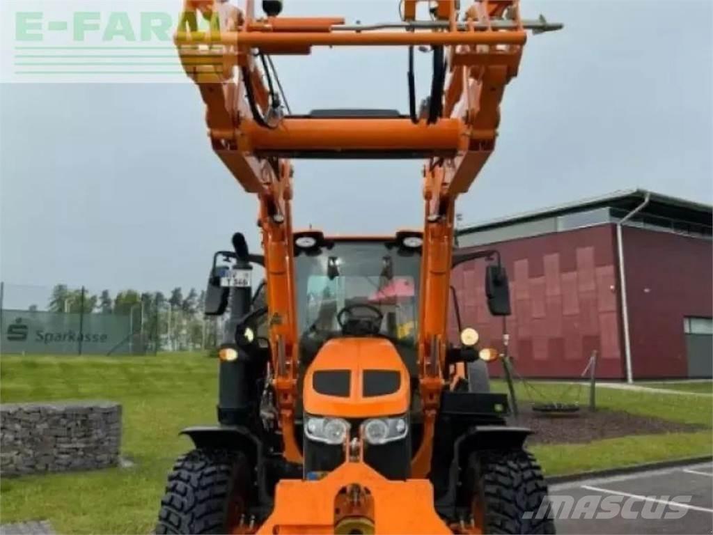 John Deere 6120m Трактори