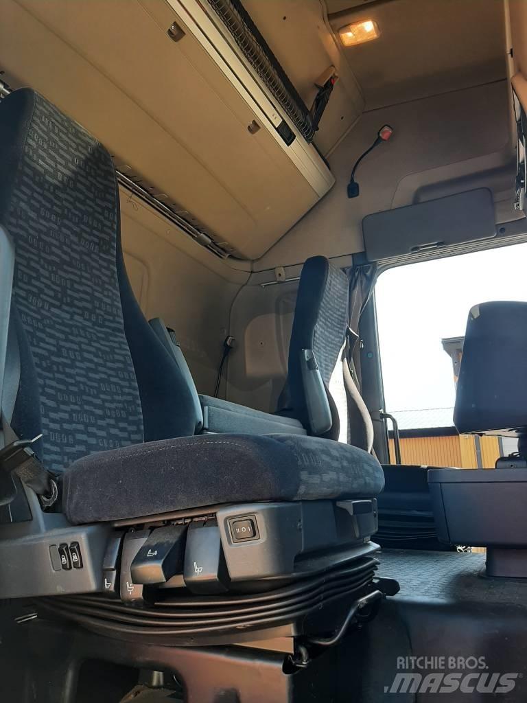 Scania R 560 За превоз на дървени трупи