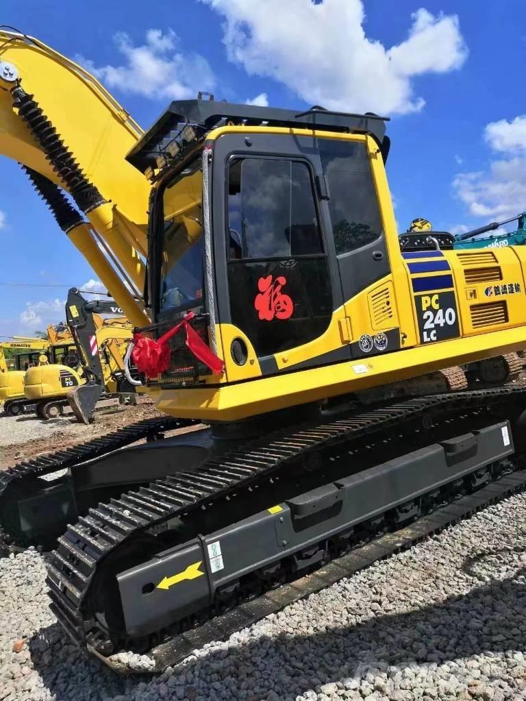 Komatsu PC 240 LC-8 Верижен екскаватор