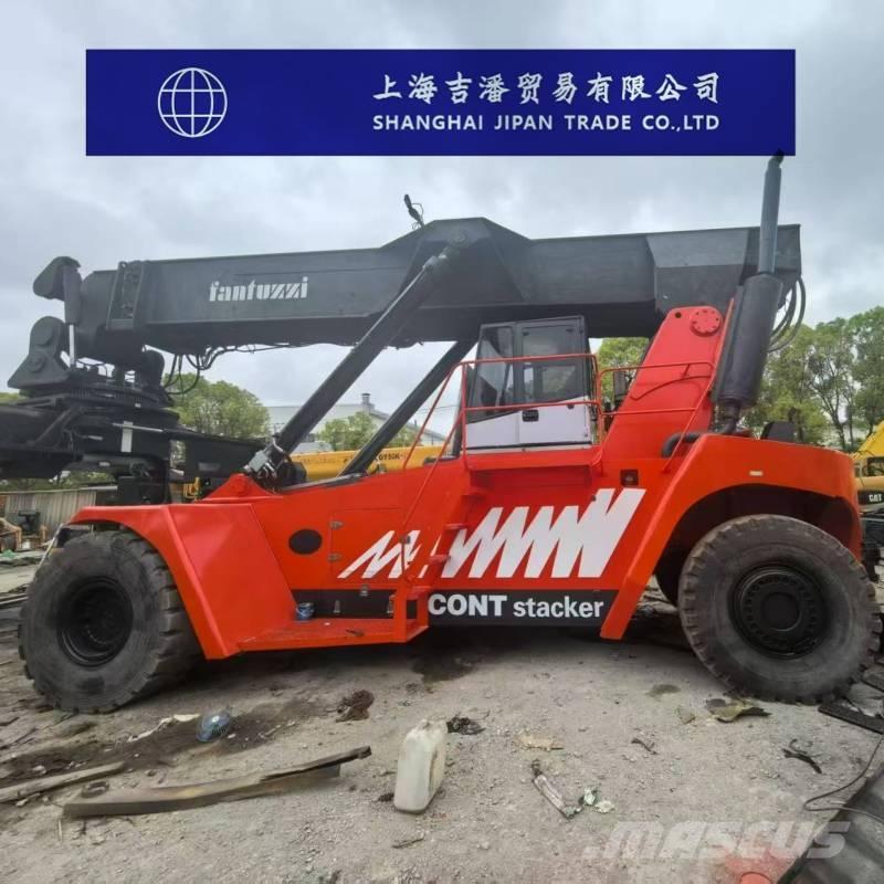 Fantuzzi CS 45 KM Кари повдигачи на контейнери
