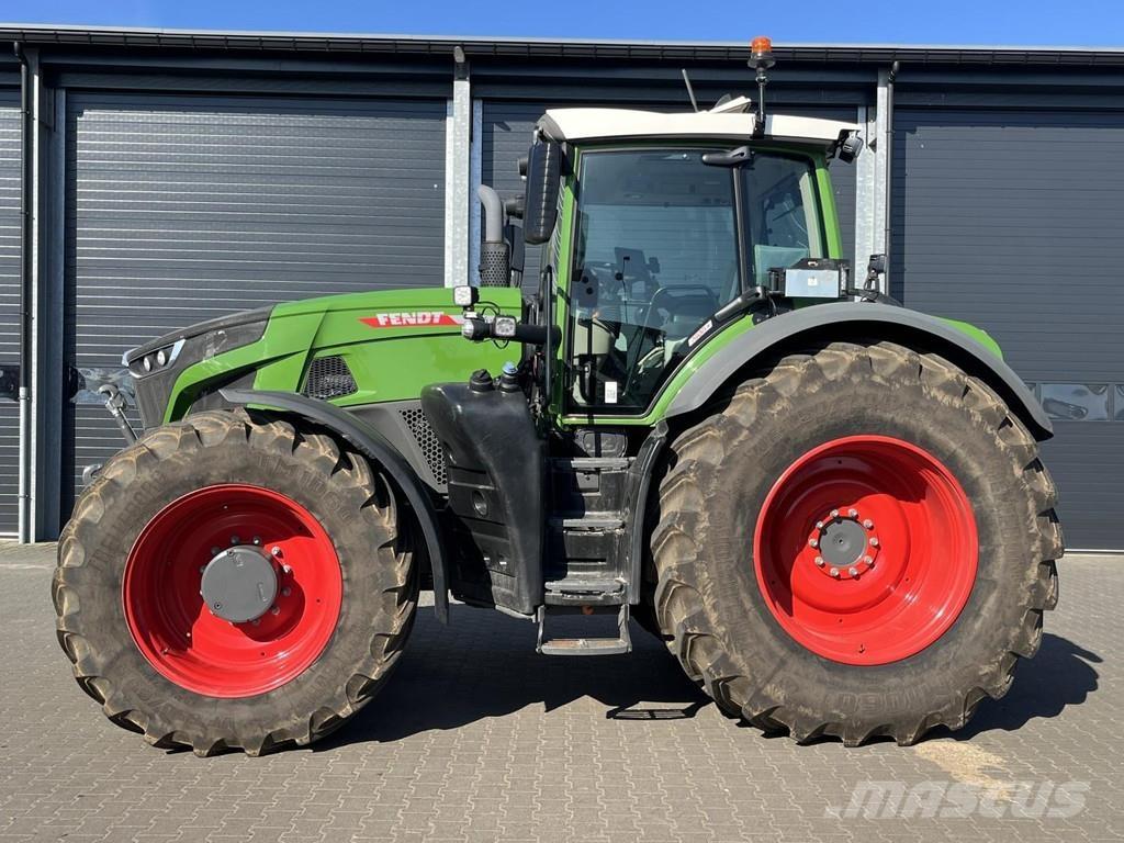 Fendt 936 GEN7 Трактори