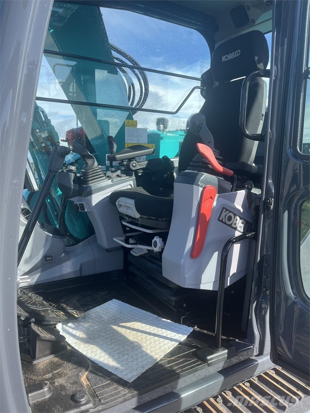 Kobelco SK 75 SR Средни екскаватори 7т - 12т