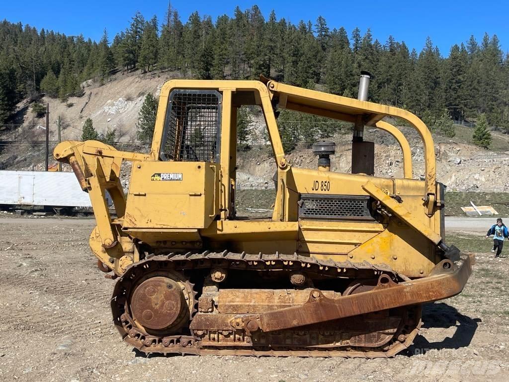 DEERE 850 Верижни булдозери
