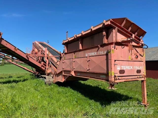 Terex Finlay 694T Мобилни скрийнери
