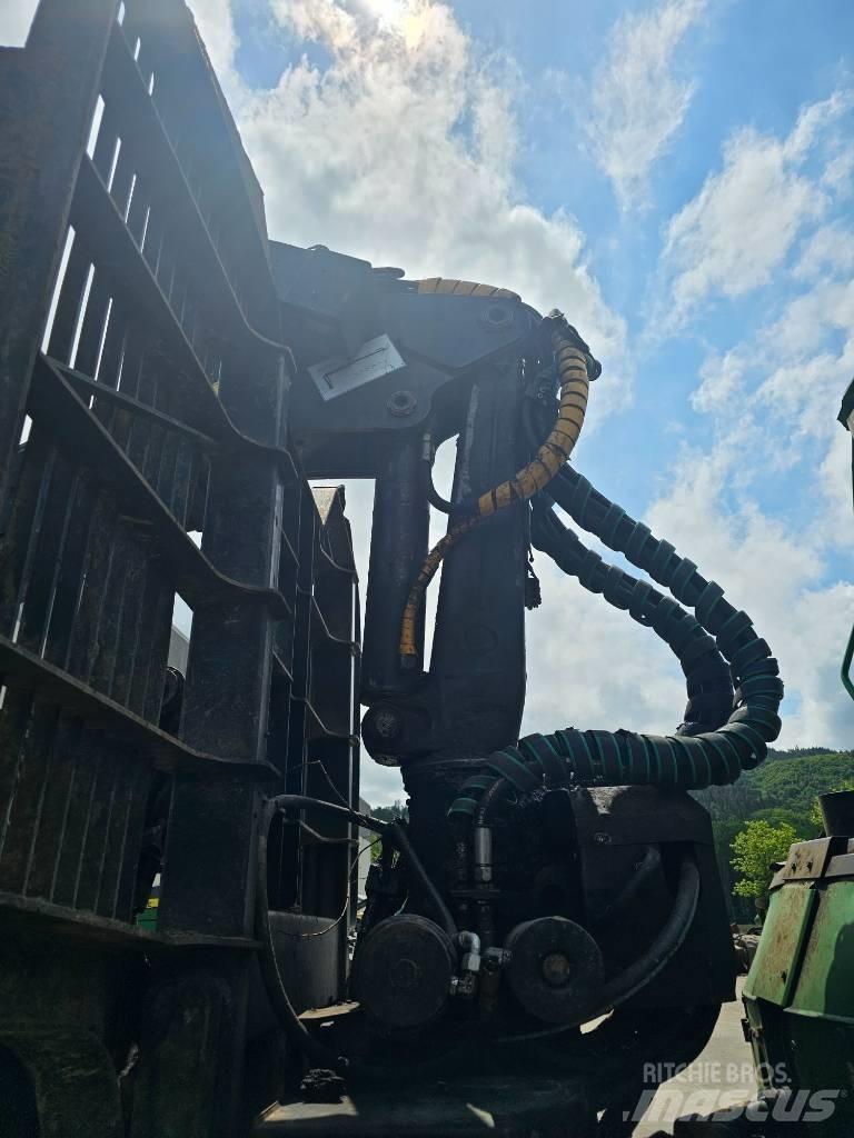 John Deere 1510G Форуардери