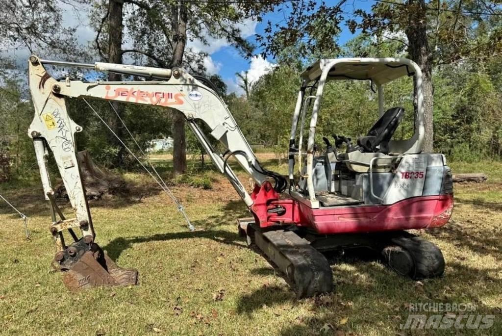 TAKEUCHI TB235 Верижен екскаватор
