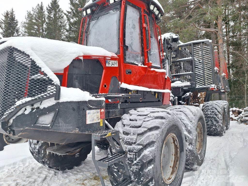 Komatsu 895 Форуардери