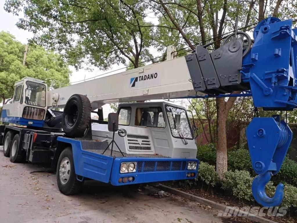 Tadano TL300E Всъдеходни кранове