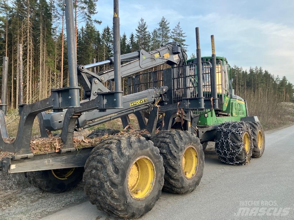 John Deere 1510G Форуардери